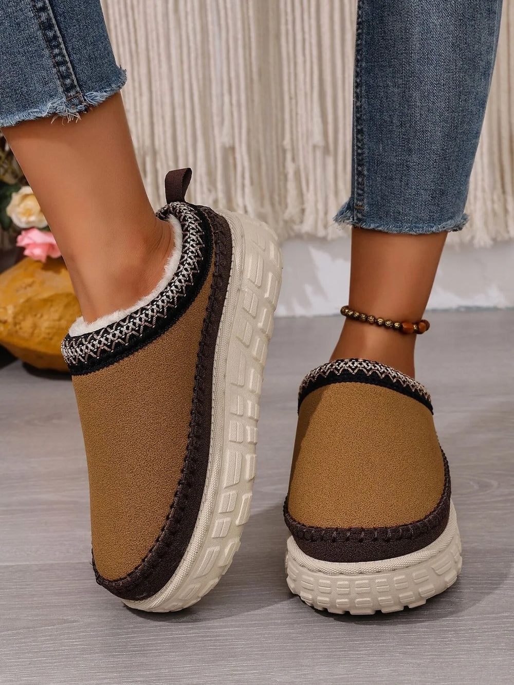 0fb845082dfc42b3a9d38ed34a971906-Max-Origin