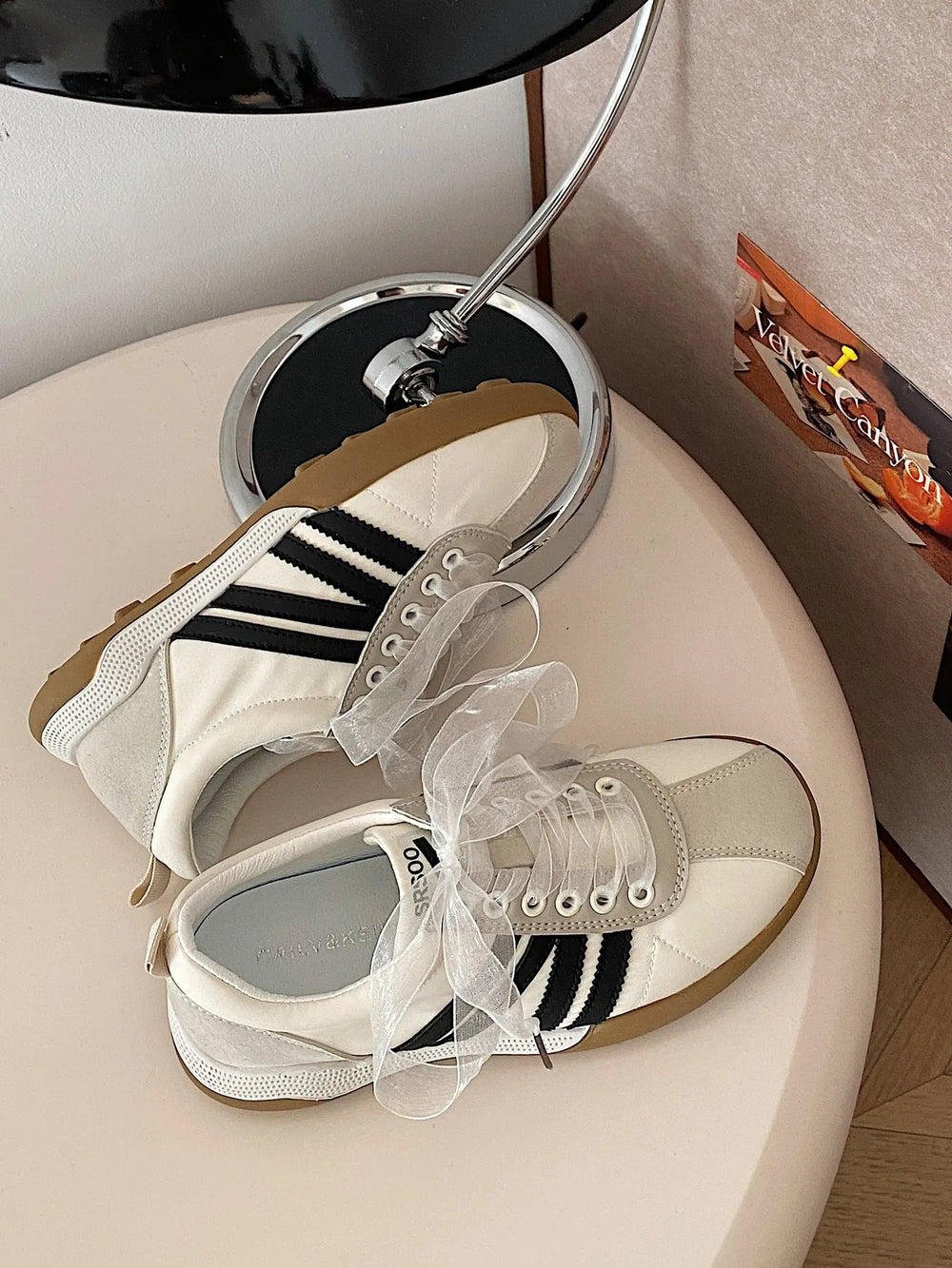 10bb2550f12e4c77aae88c16c3ba58ec-Max-Origin