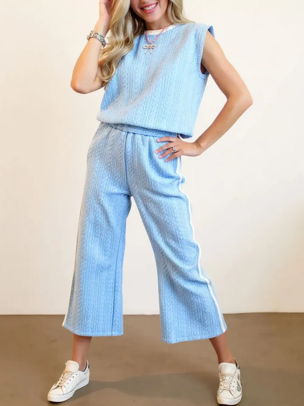 50000707-a2fb-4354-a212-a9cf3bcdc2cb-Max