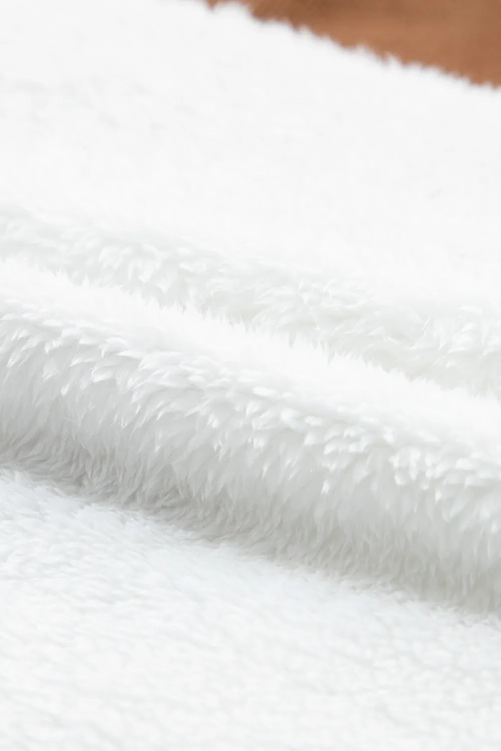 6c44e1b4c8284073bcd102c9ee705944-Max