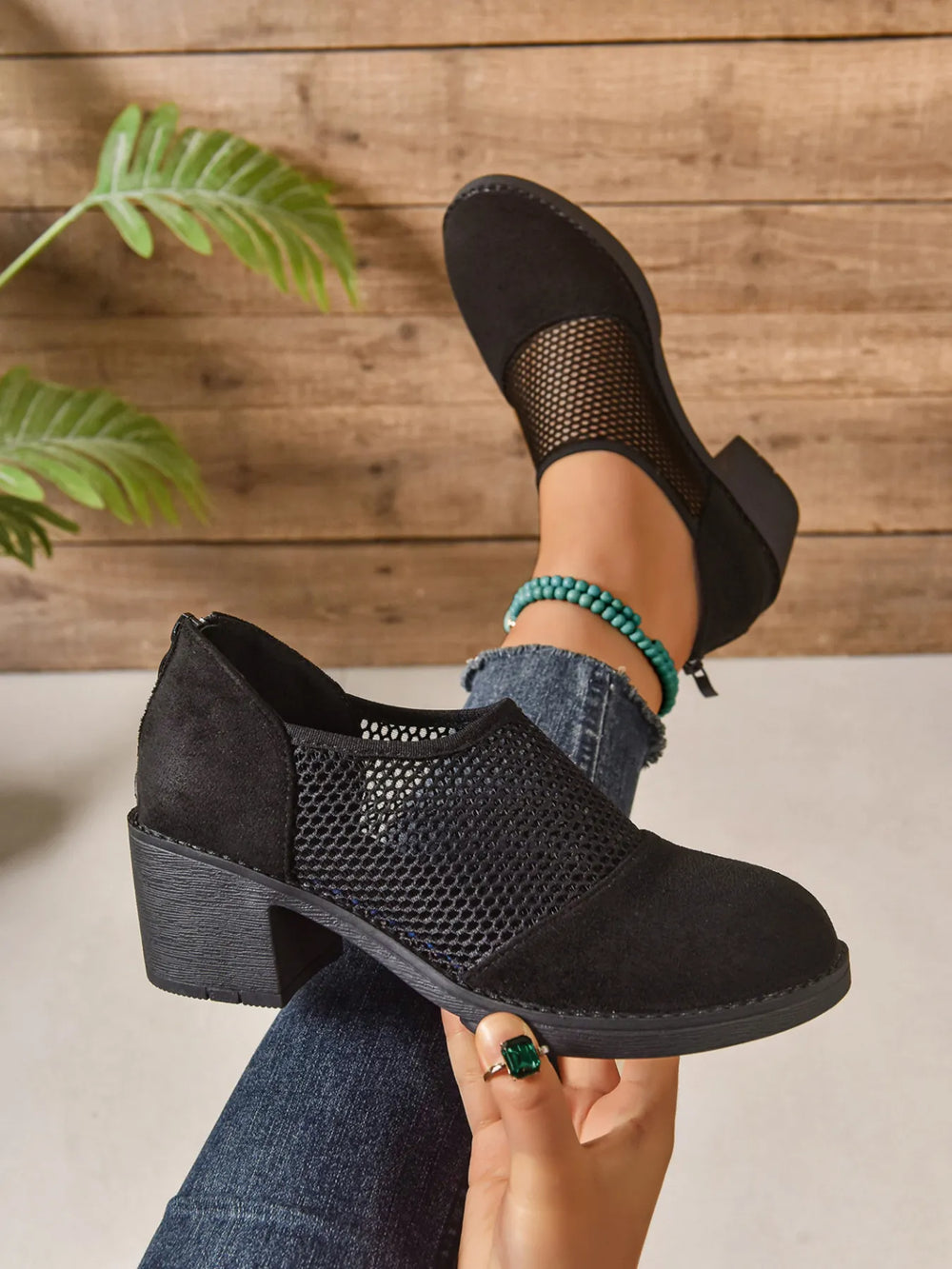 f72d4df2a3cc4551974d5a8bf3e9d0a3-Max-Origin