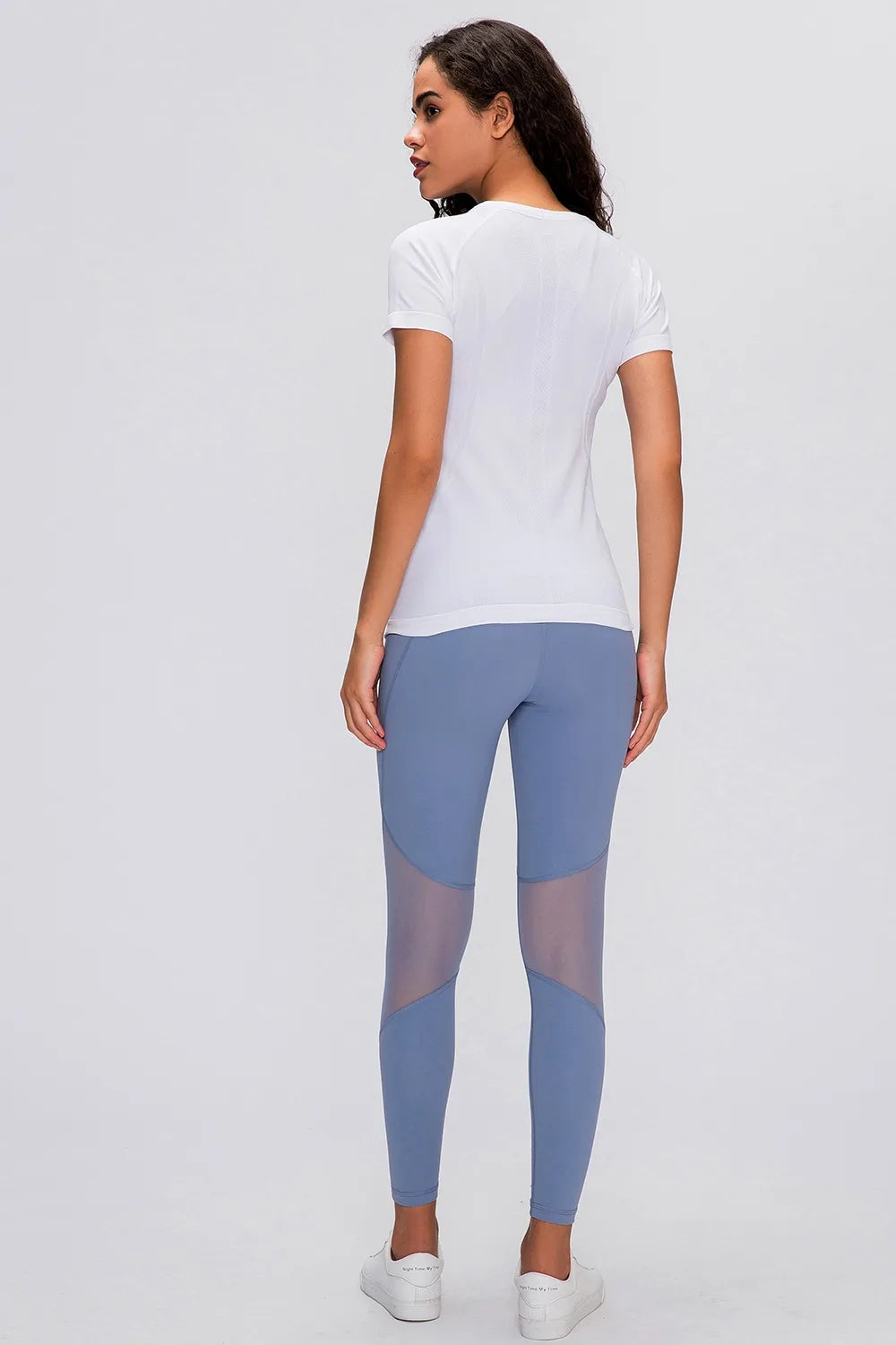 4d7e6ebc-b07b-44c1-8f2e-d6a13bd3551e-Max