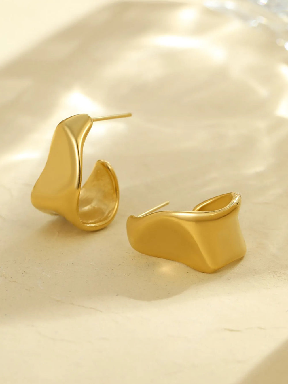 a9739a1b-dbe5-4d2d-8663-8f1d3353c52f-Max-Origin